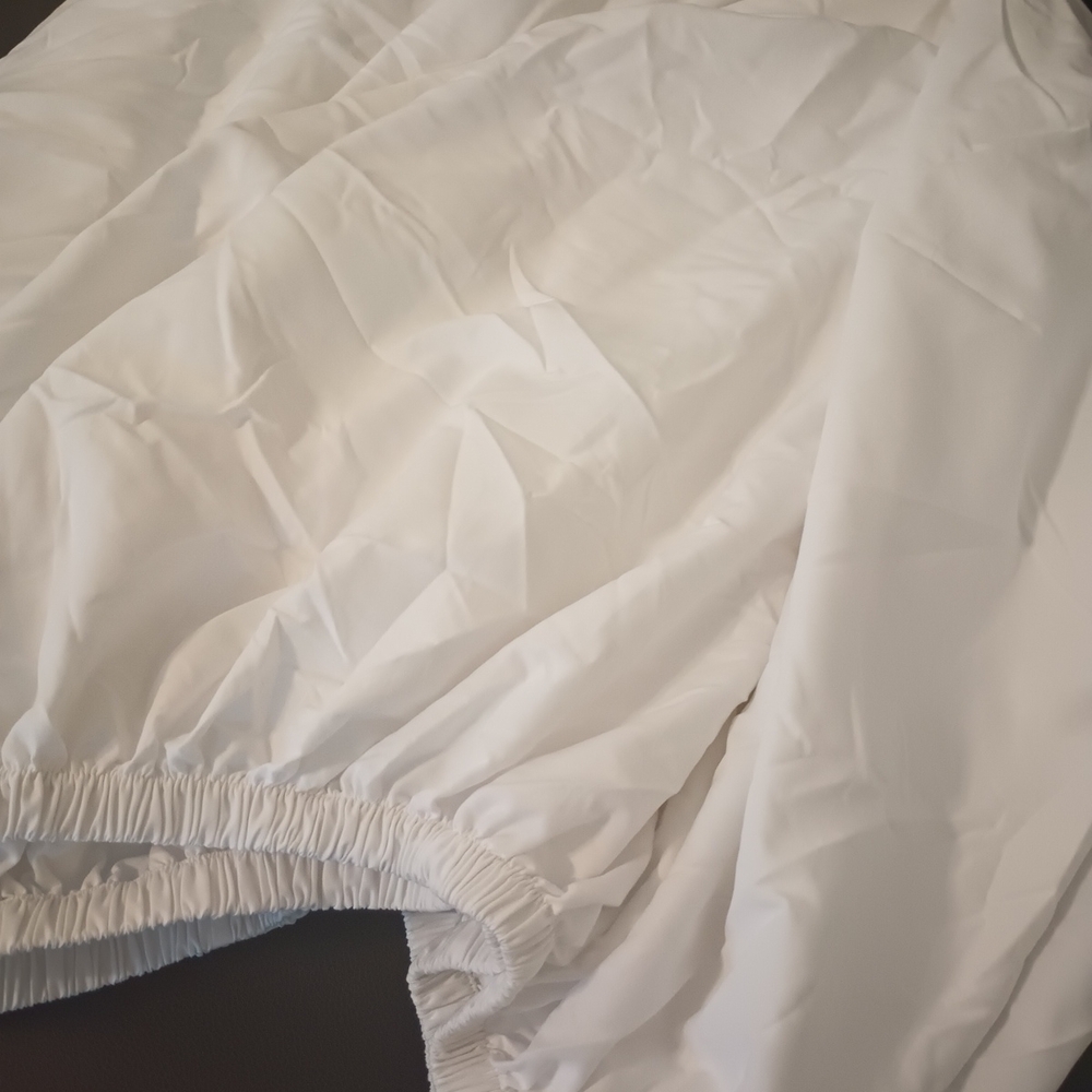 Member's Mark White Fitted Bedding Sheet Size King